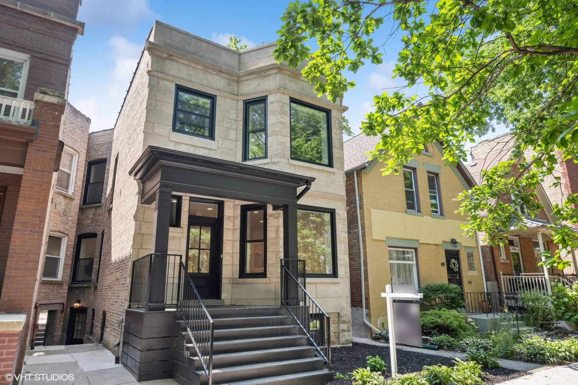 2640 N Richmond St, Chicago