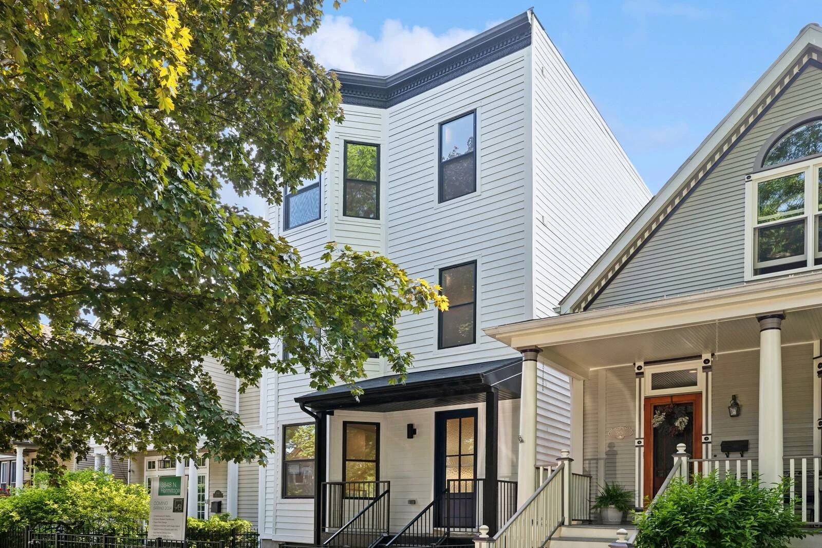 3835 N Hermitage, Chicago